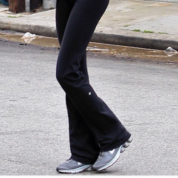 Lululemon Wide Leg Pant - Picture 2 of 8